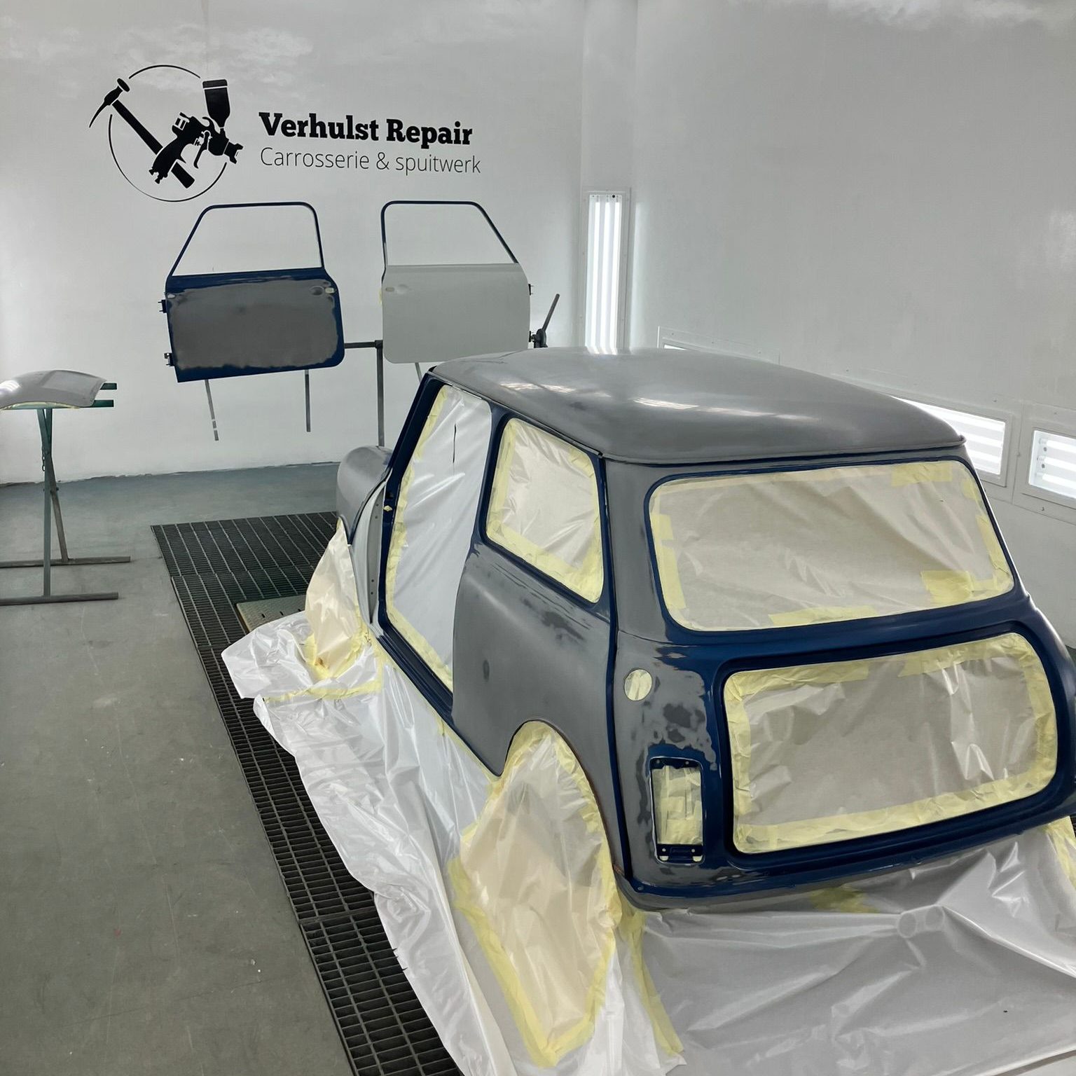 Mini Cooper voorbereiden op spuitwerken